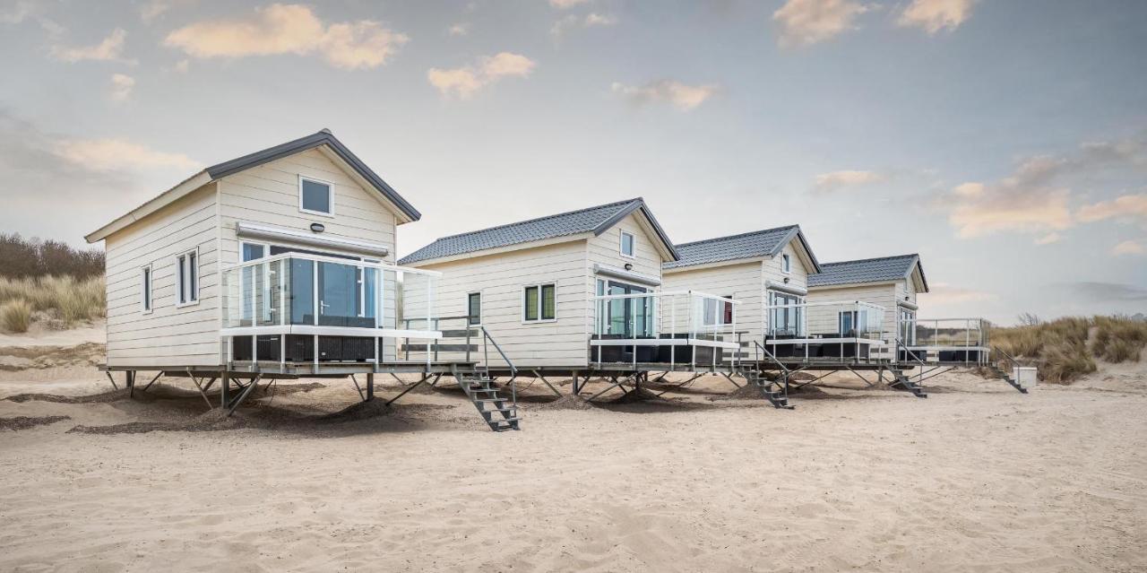 Strandbungalows Vrouwenpolder Exterior photo